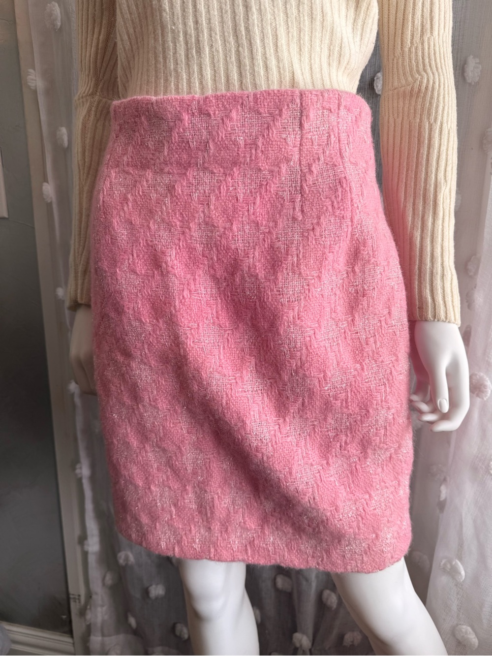 Terry Paris Classic Pink Textured Pencil Skirt